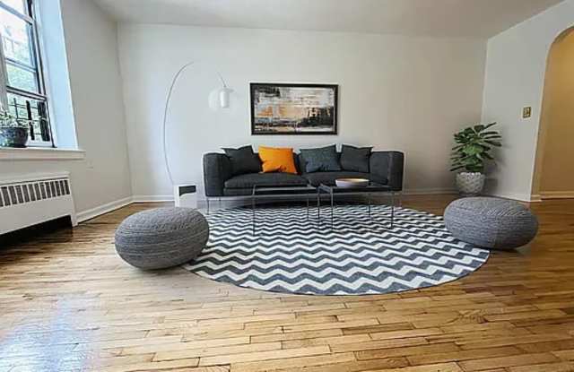 Photo of 76-10 34th Avenue unit: 1O