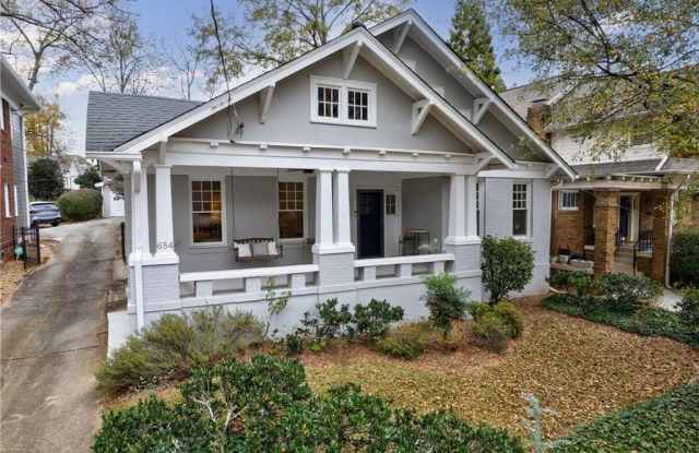 Photo of 654 Cresthill Avenue NE