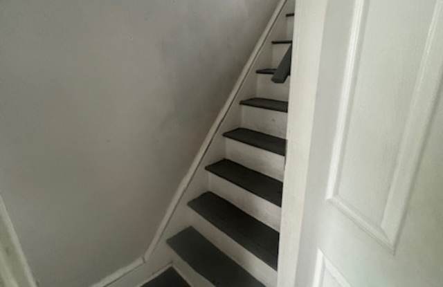 543 South 17 1/2 Street