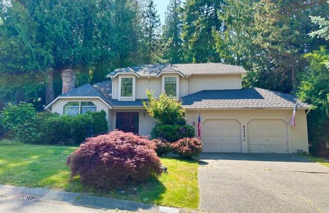 4313 212th Ave NE