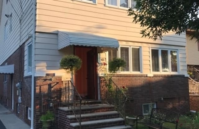 45 HAMILTON AVE - 45 Hamilton Avenue, Clifton, NJ 07011