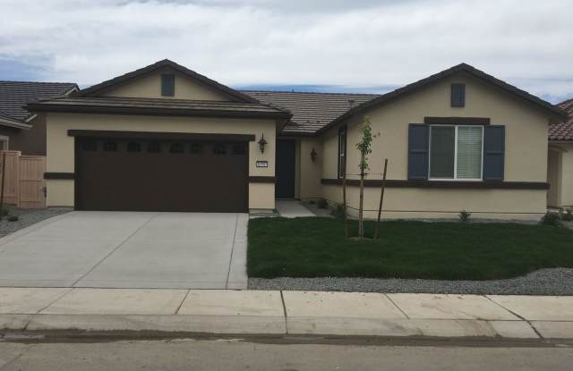 AVAILABLE 05/01/25 - CENTRALLY LOCATED - STAINLESS - GRANITE - TILE FLOORING