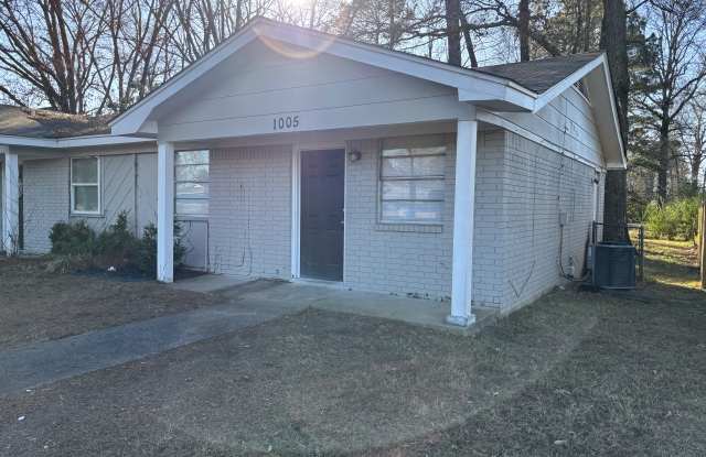 Photo of 1005 Wright St