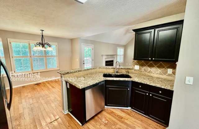 715 Welford Road Northwest