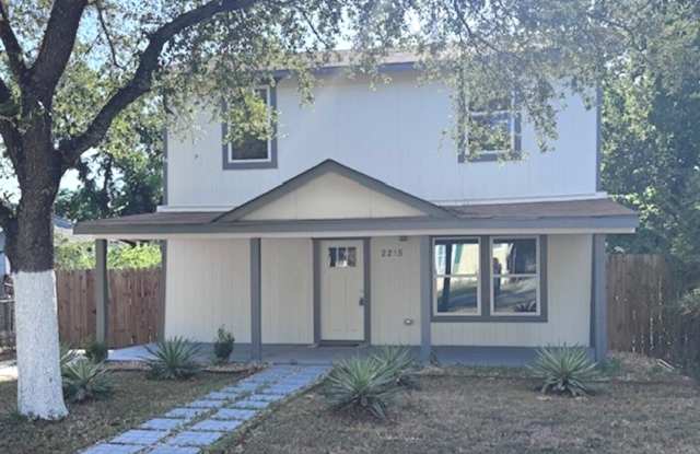 Photo of 2215 Saint Anthony