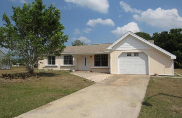 1913 SE Redwing Cir - 1913 Southeast Redwing Circle, Port St. Lucie, FL 34952