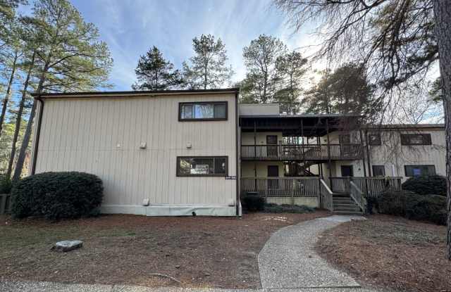 552 Pine Ridge Place