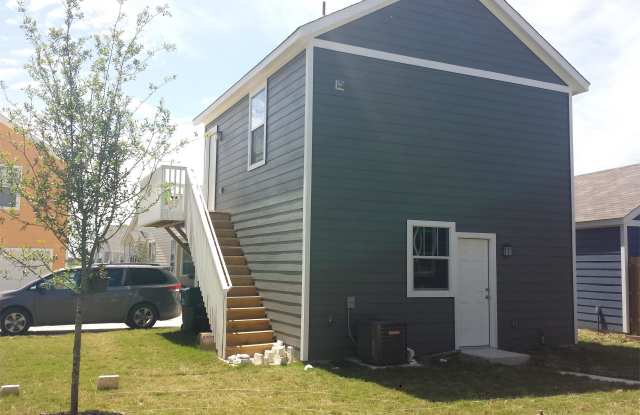 Photo of 340 Perry St.