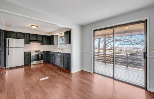 Beautiful 4 bed, 3 bath rental home in North Central Gresham!