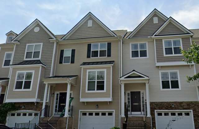 Photo of Room in 3 Bedroom Townhome at Keystone Park Ln