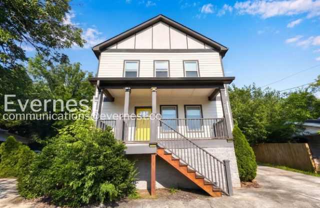 2115 Burns Street