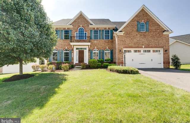 42463 PINE FOREST Drive