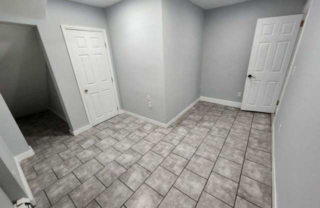 Photo of 235 Spring St