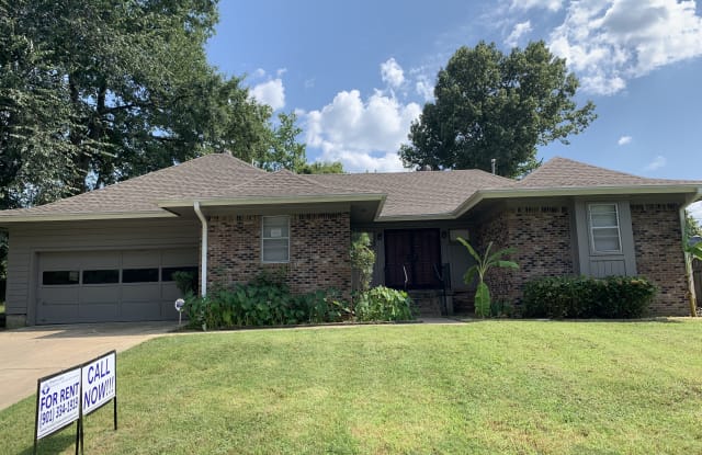 4307 Fortner Dr - 4307 Fortner Drive, Memphis, TN 38128