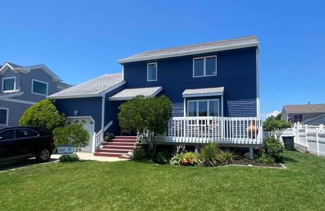 5109 Harbor Beach Blvd