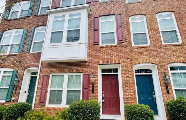 9482 CANONBURY SQUARE