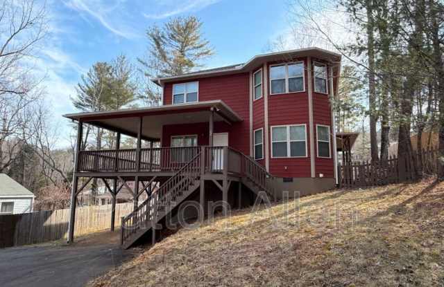 22 Bassett Rd