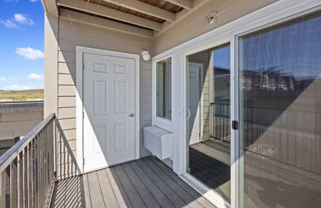 11103 West 6th Avenue