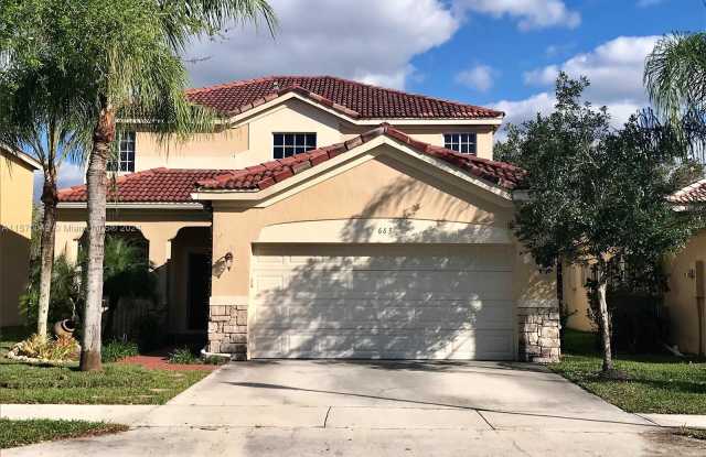 683 Vista Meadows Dr - 683 Vista Meadows Drive, Weston, FL 33327