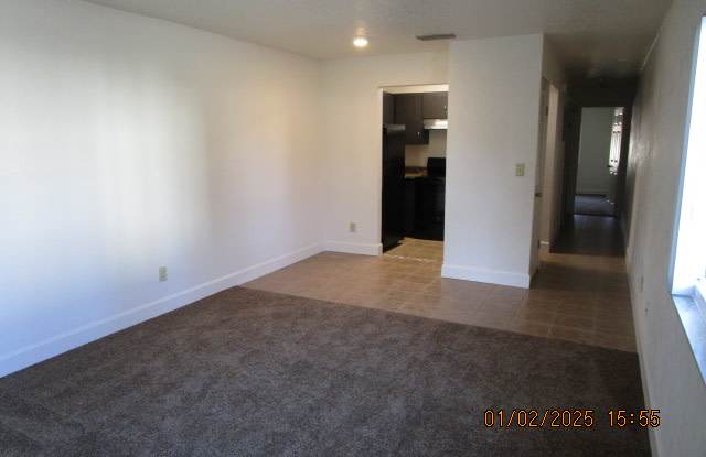 700 Northern Road - 700