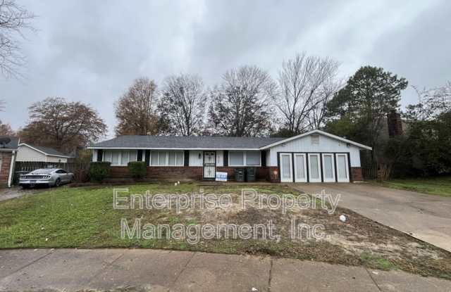 4325 Willow Park Cove