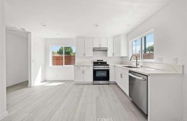 1125 S Merrill Street