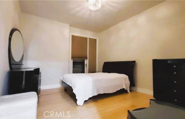 Photo of 311 Caruso Avenue