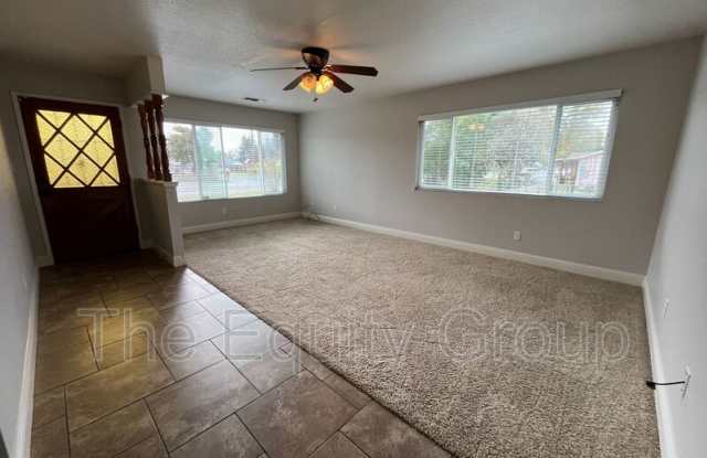 2040 W Linda Vista Way