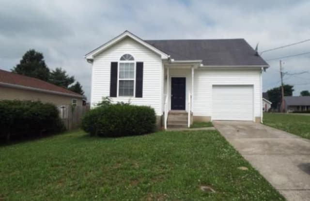 447 Cedar Park Cir - 447 Cedar Park Circle, La Vergne, TN 37086