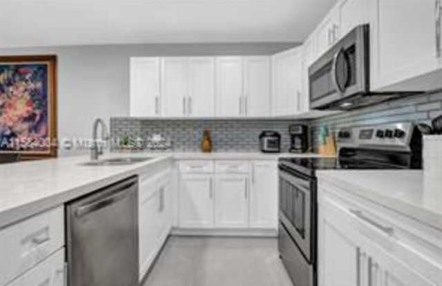 11320 Northwest 35th Court