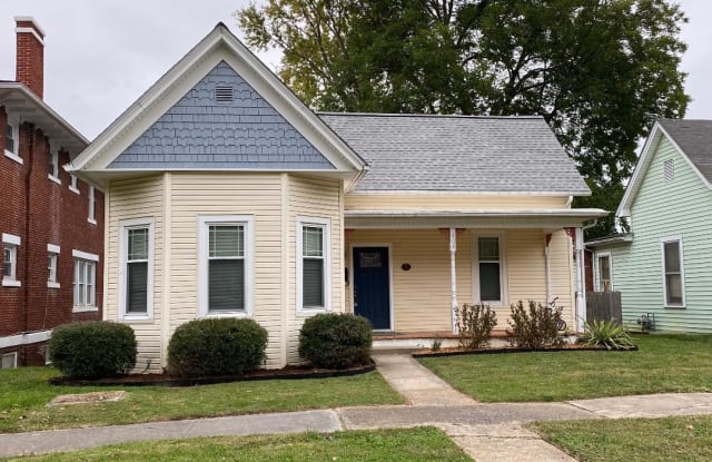 404 West West Pine St Street - 404 W Pine St, Johnson City, TN 37604