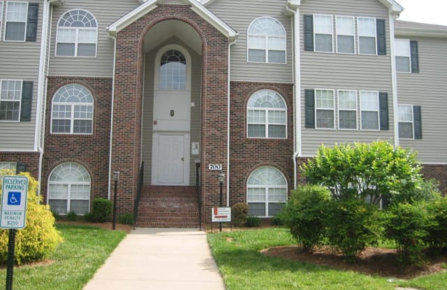 722 Scholastic Court - 722 Scholastic Court, Winston-Salem, NC 27106