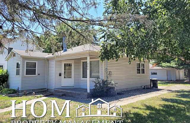 Photo of 802 Carney Avenue