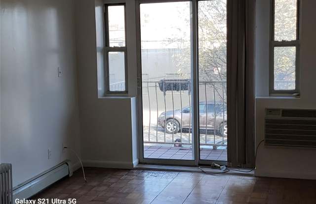 48-82 37th Street