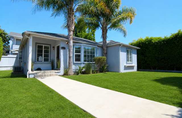 3-Bed, 3-Bath Home in Lake Balboa