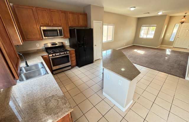 Spacious 4BED/3BATH Home Located in North Las Vegas