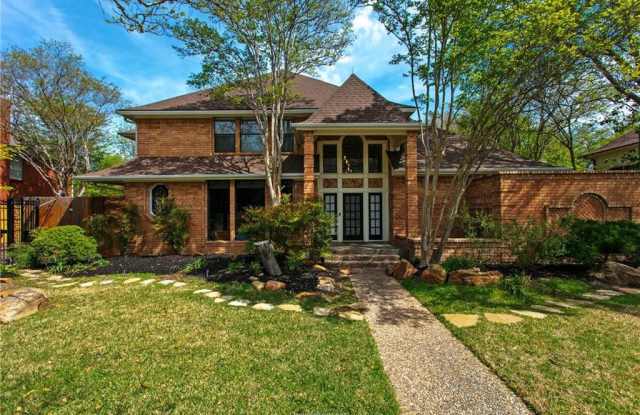 8605 Rosewood Drive