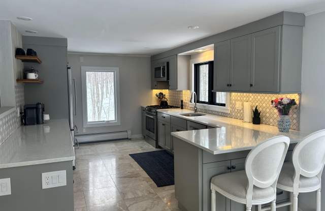 294 Green Peak Orchard S