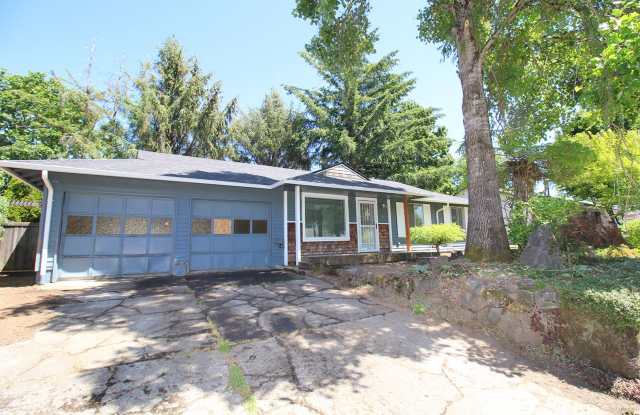Updated 3 Bedroom Ranch Home – Gresham