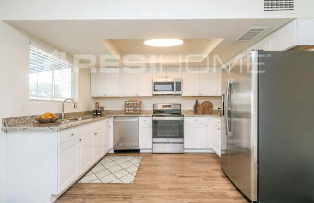 3154 East Diamond Avenue