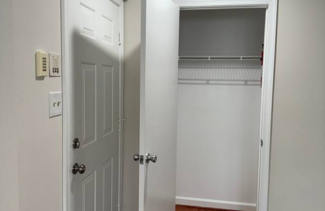 Silver Spring Condo with Modern Comforts and Active Lifestyle Amenities