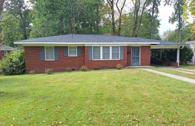 Photo of 612 S Oak Street