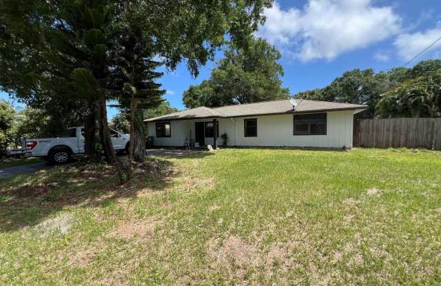 Photo of 2008 S 30th Street