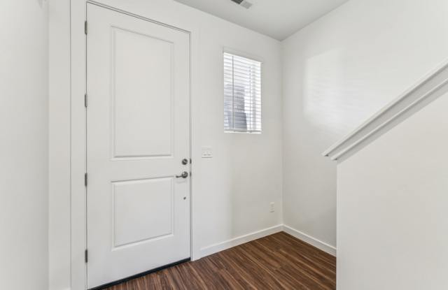 8284 West Grey Alder Drive