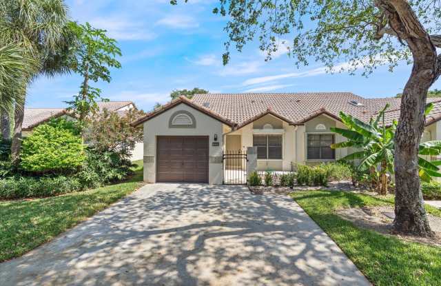 441 Ashwood Place