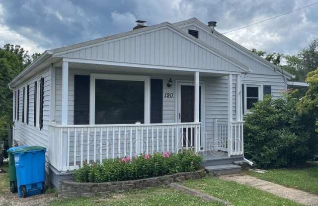 Photo of 120 Cedar Hill Rd