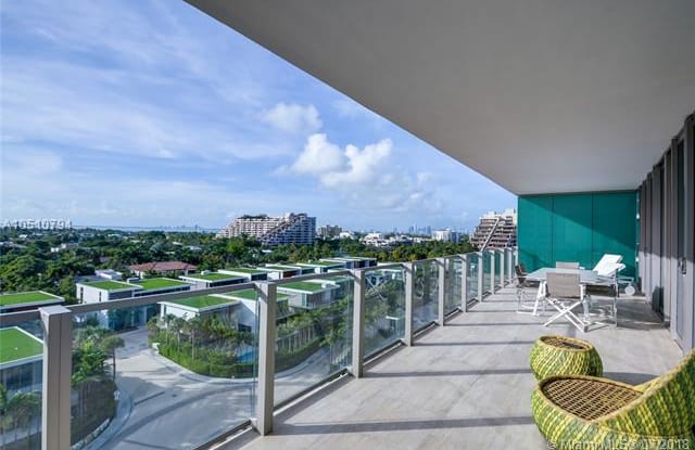 360 Ocean Dr - 360 Ocean Drive, Miami Beach, FL 33139