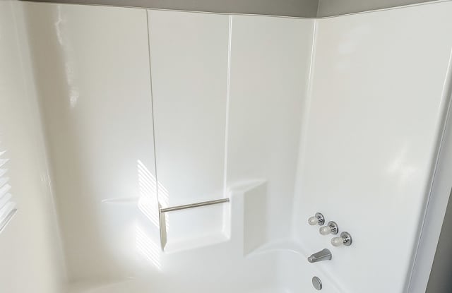 3712 Case Streetunit J