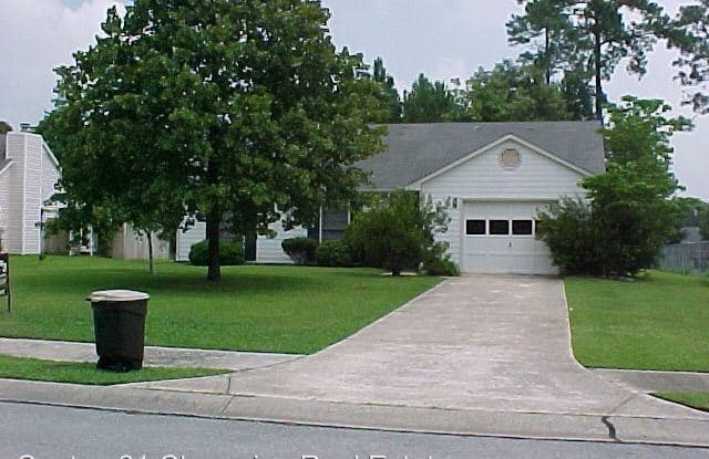 104 W. Lakeridge Landing - 104 W Lakeridge Lndg, Jacksonville, NC 28546