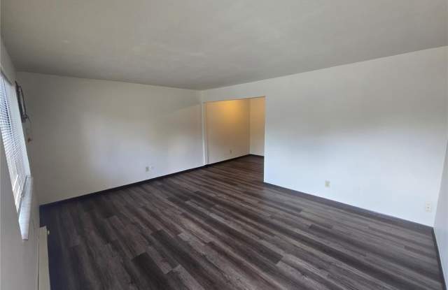 4500 W Washington Street